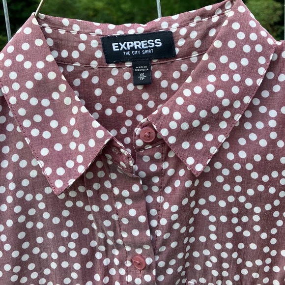 Women’s polka dot button up top - Picture 1 of 7